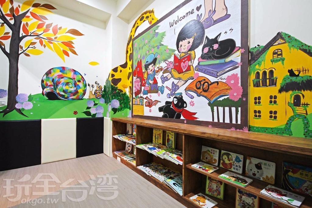 Ark Stay方舟文旅山嵐新館溜滑梯商務民宿 Jiji Buitenkant foto